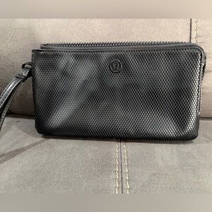 lululemon athletica Black Diamond-Pattern wristlet
